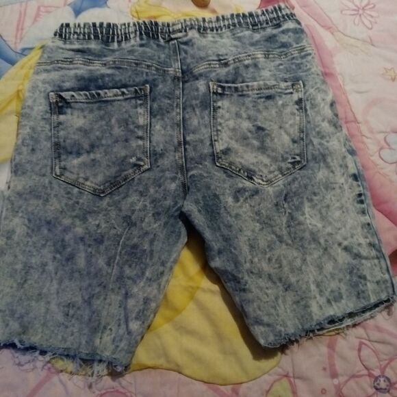 Thrill brand Denim Drawstring Shorts - 1X. (0254) - Picture 5 of 6